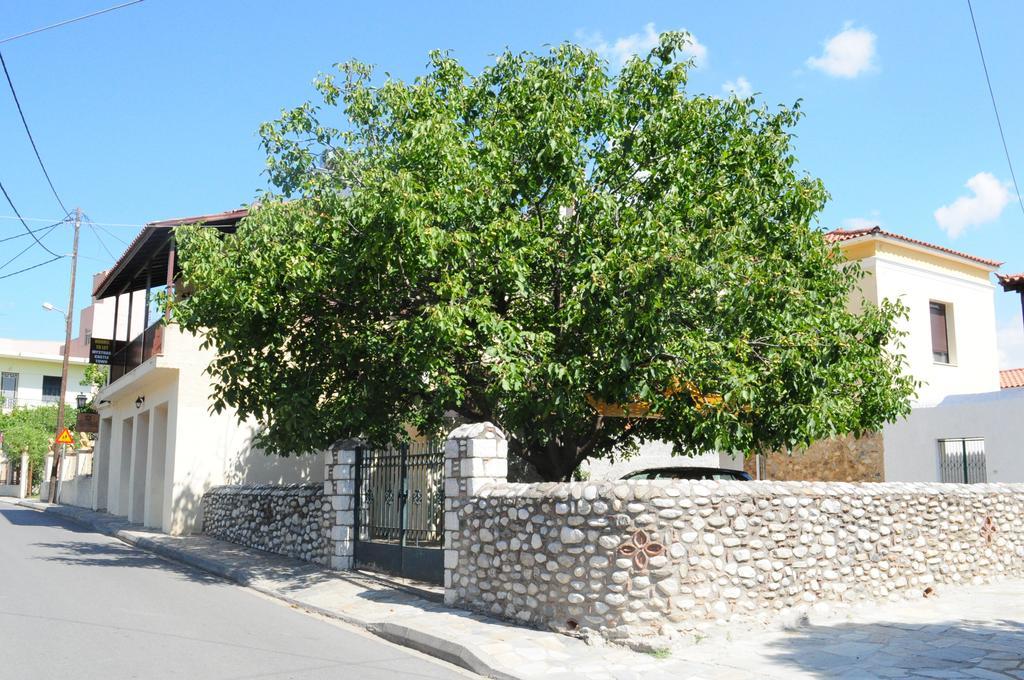 Christina Guest House Mystras Exterior photo